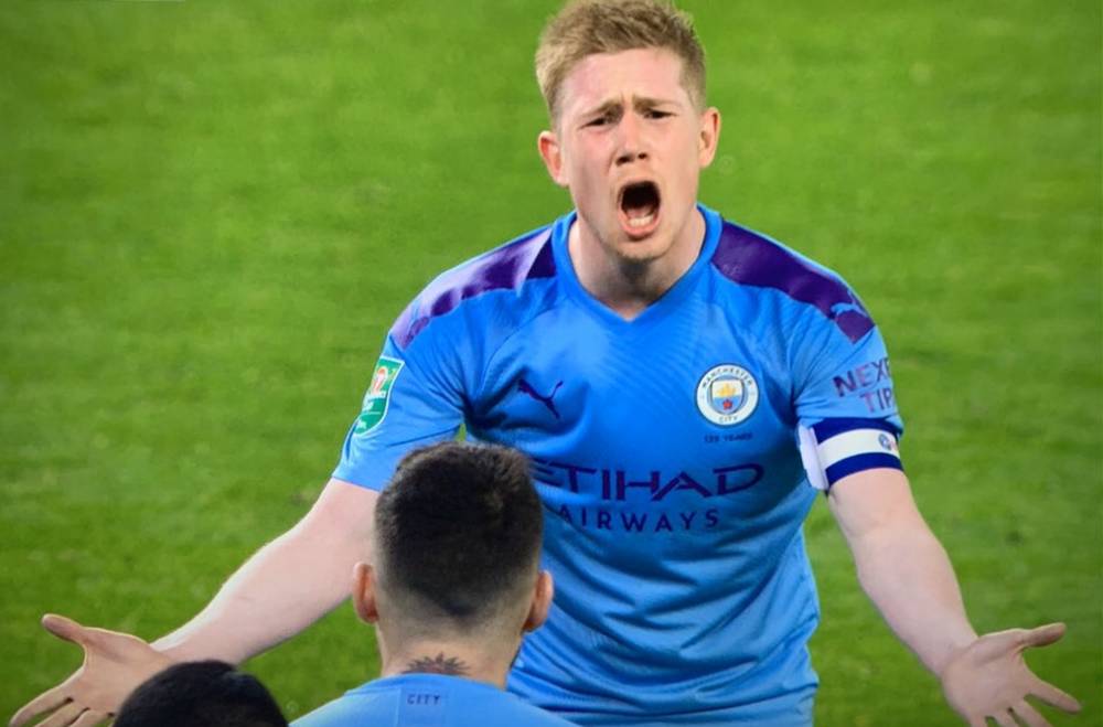 半场：云南1-0西海岸，奥斯卡助攻恩里克闪击（半场战报：云南1-0领先西海岸，奥斯卡助攻恩里克闪电破门）