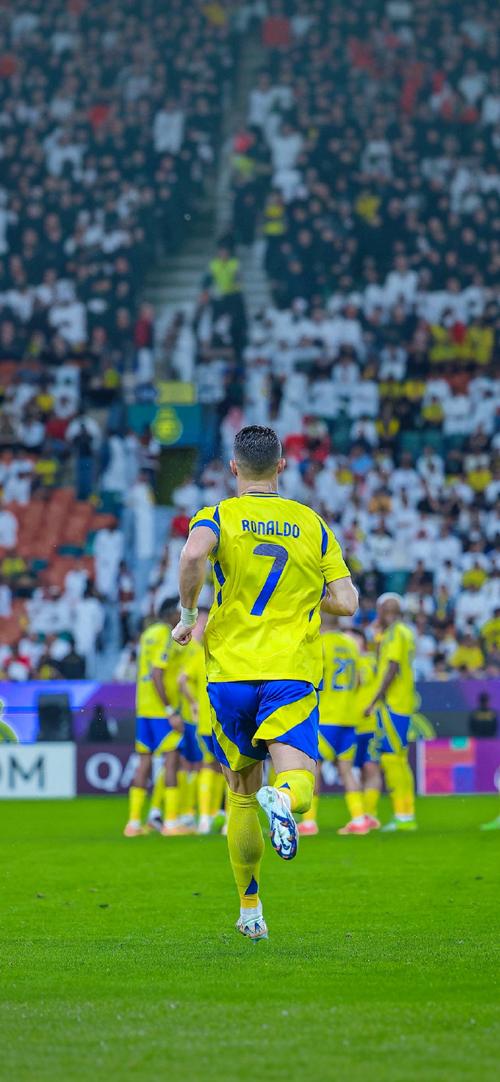 洛杉矶只有一个皇，那就是里皇（洛城仅有一位皇者，名为里皇）