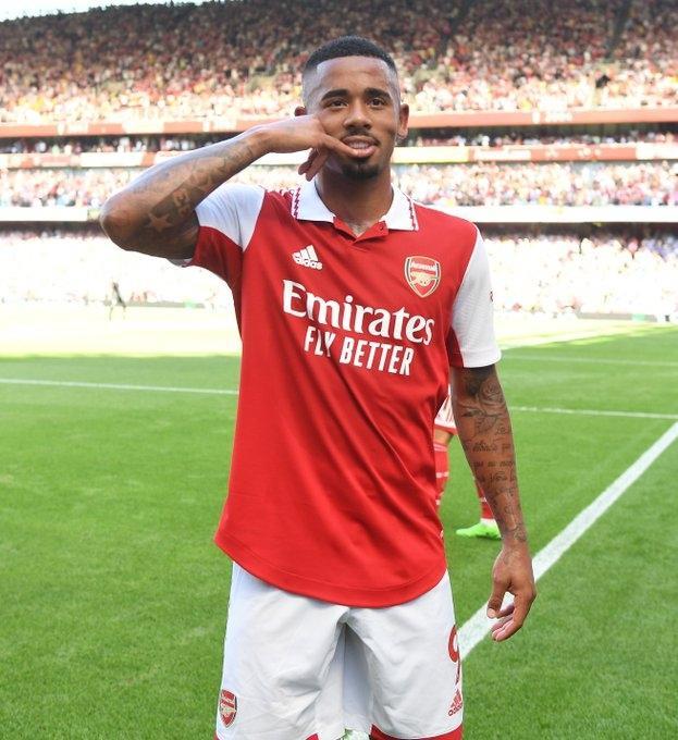 詹姆斯更新社媒：那些黑子们真走上球场，当场就会吓得尿裤子（詹姆斯社媒发声：那些喷子真上场，恐怕会当场吓得尿裤子）