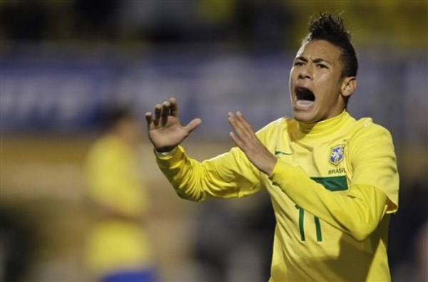 上赛季至今奥利塞德甲助攻22次，同期五大联赛第一（自上赛季至今，奥利塞在德甲贡献22次助攻，位列同期五大联赛第一）