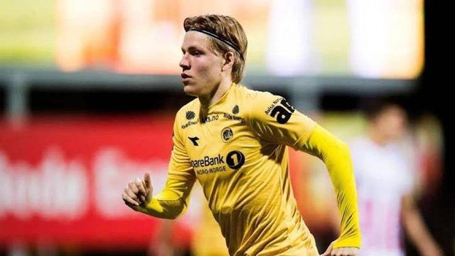 昔日水晶宫双星埃泽、奥利塞本赛季关键数据对比：后者均占优（水晶宫昔日双星本季关键数据PK：奥利塞在各项指标上均领先埃泽）