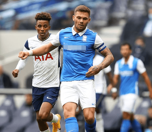 鲁媒：山东泰山队将于明年1月7日赴海口冬训，由韩鹏带队（鲁媒称：韩鹏率山东泰山明年1月7日前往海口开启冬训）