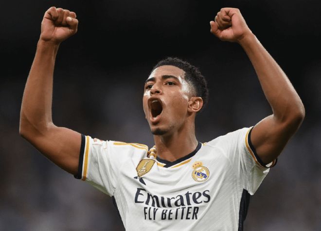 那不勒斯主场迎战尤文图斯，两队积分相近，那不勒斯伤兵满营，主场难胜尤文，可能战平。（意甲焦点：伤病缠身的那不勒斯主迎尤文，积分接近，平局更可期）