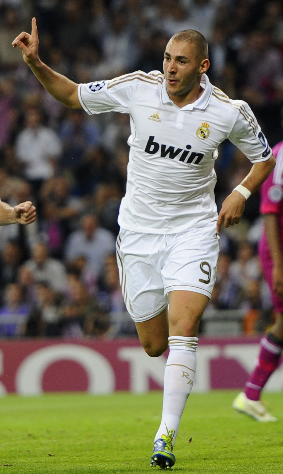 基耶利尼：尤文通过新一代计划，培养出了伊尔迪兹这样的天才（基耶利尼：尤文Next Gen计划孕育出伊尔迪兹等天才）