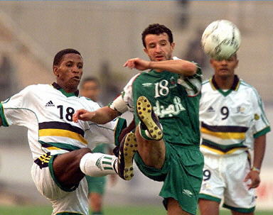 邮报：热刺冬窗将关注DV9，也可能引进世界级门将提升实力（邮报：热刺冬窗瞄准DV9，或引入世界级门将增强战力）